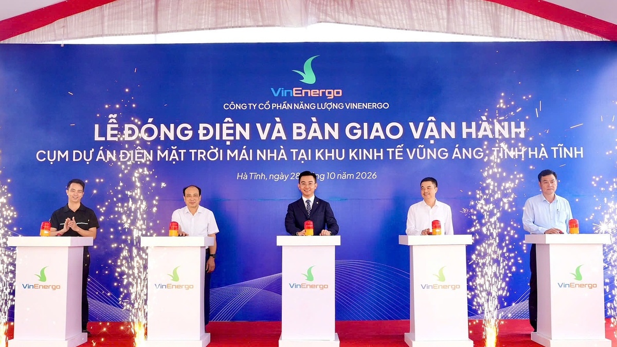VinEnergo vận hành điện mặt trời kết hợp pin lưu trữ tại Hà Tĩnh